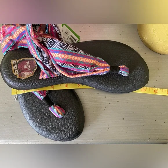 Sanuk Tribal Wrap Sandals - Picture 3 of 10